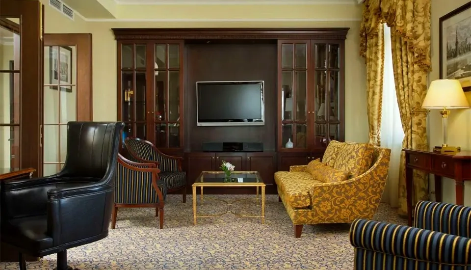 هیلتون مسکو لنینگرادسکایا